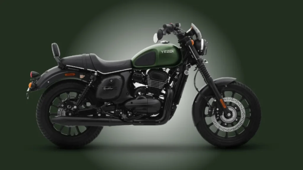 Yazdi Roadster: अश्लील हरकतें करने वालों के लिए बड़ी चुनौती, मार्केट में आग लगाने आई एडवांस्ड फीचर्स वाली बाइक